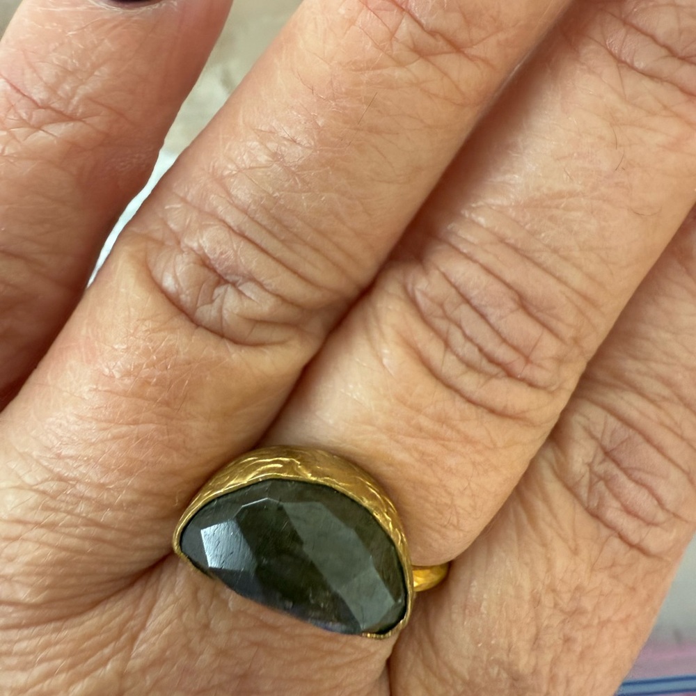 Adjustable ring - Picture 2 of 7